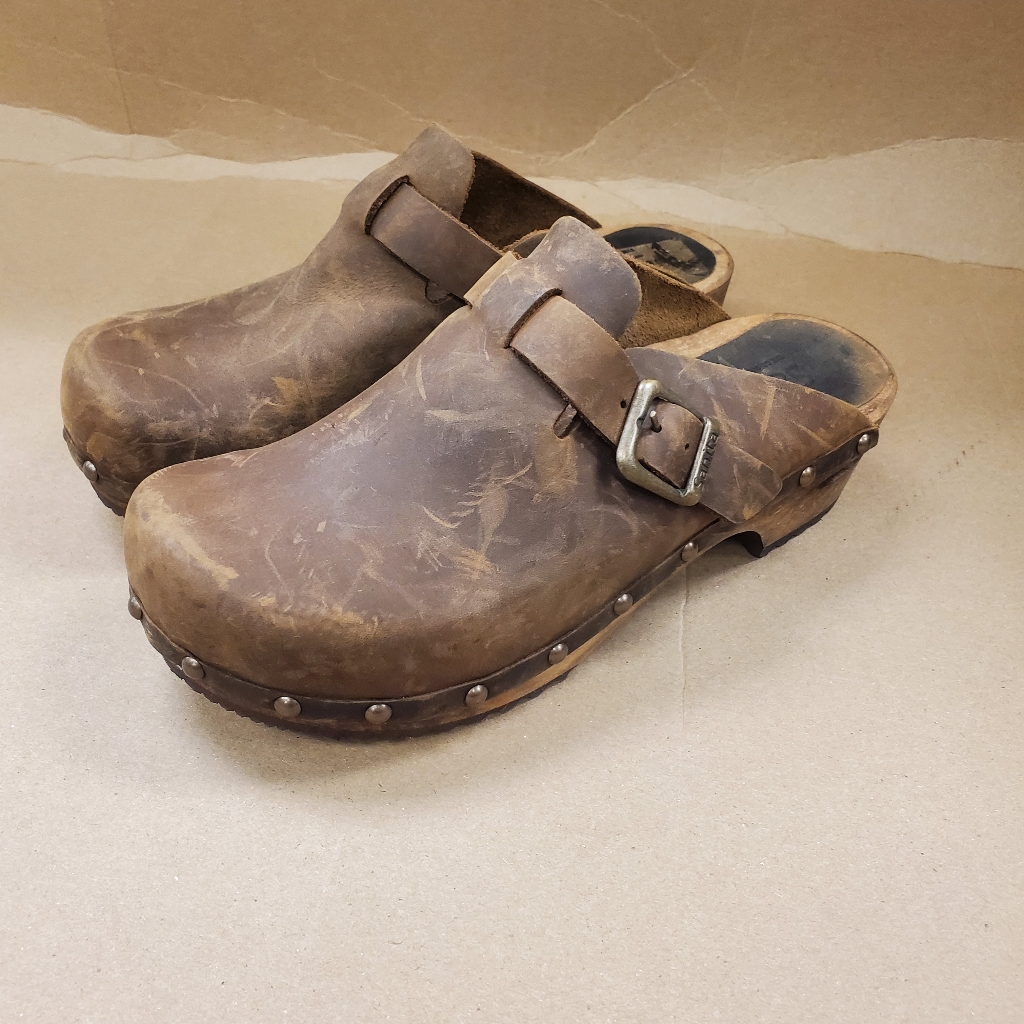 Sanita Kristel Brown Leather Danish Clogs Size 36
